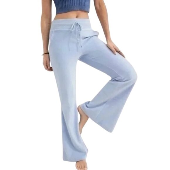 AERIE Kick-It Flare Velour High-Waisted Pants - Size Medium - Picture 1 of 7